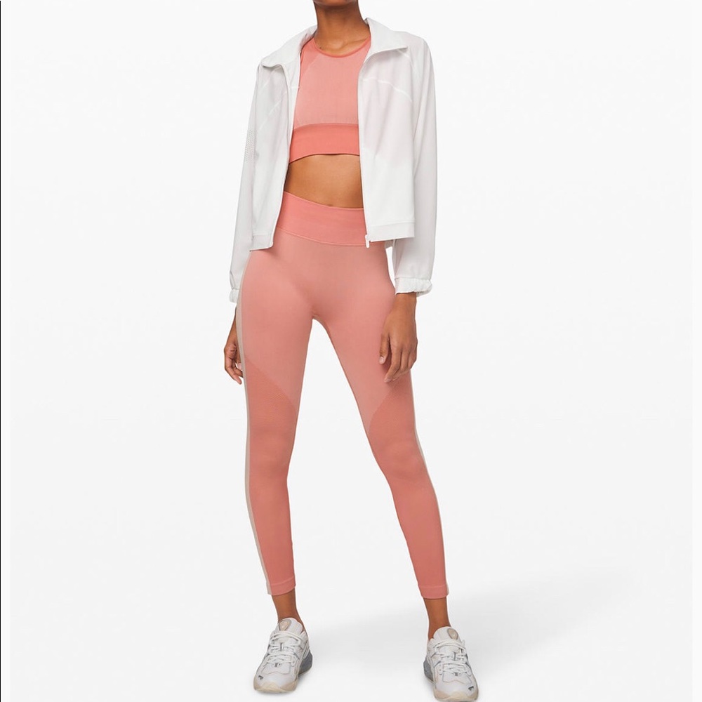 Lululemon Ebb to Train leggings and bra size 6